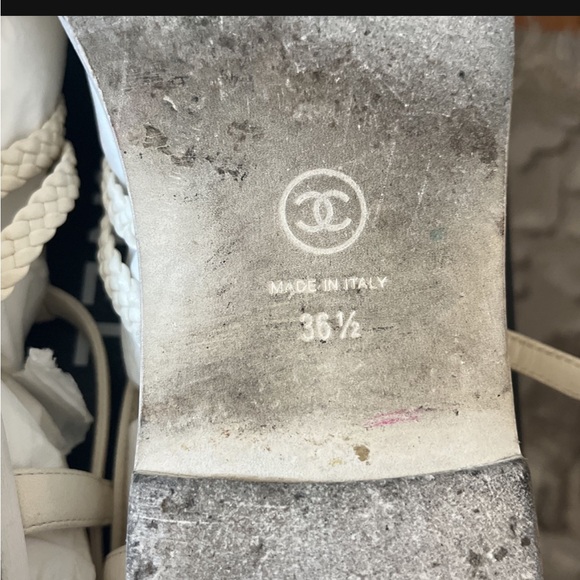 CHANEL SANDALS - Picture 4 of 5